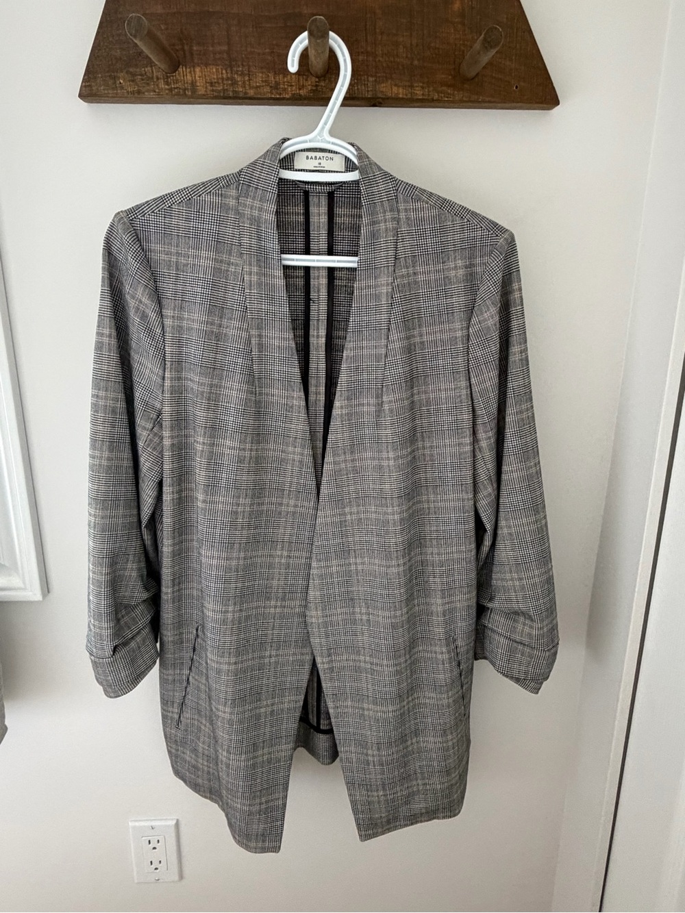 Babaton Gray Glen Plaid Collarless Blazer